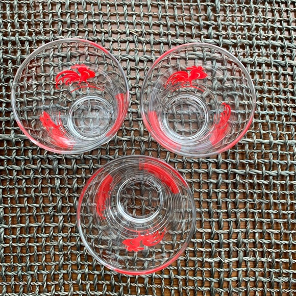 Set of 3 MCM Vintage Anchor Hocking Red Rooster Juice Shot Glasses - Picture 5 of 9